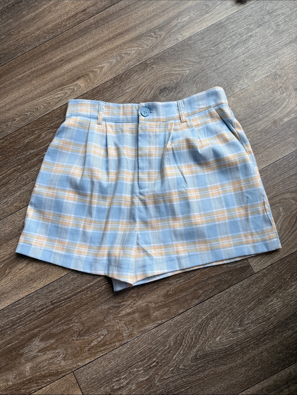 Plaid Women’s Shorts in Light Blue and Cream